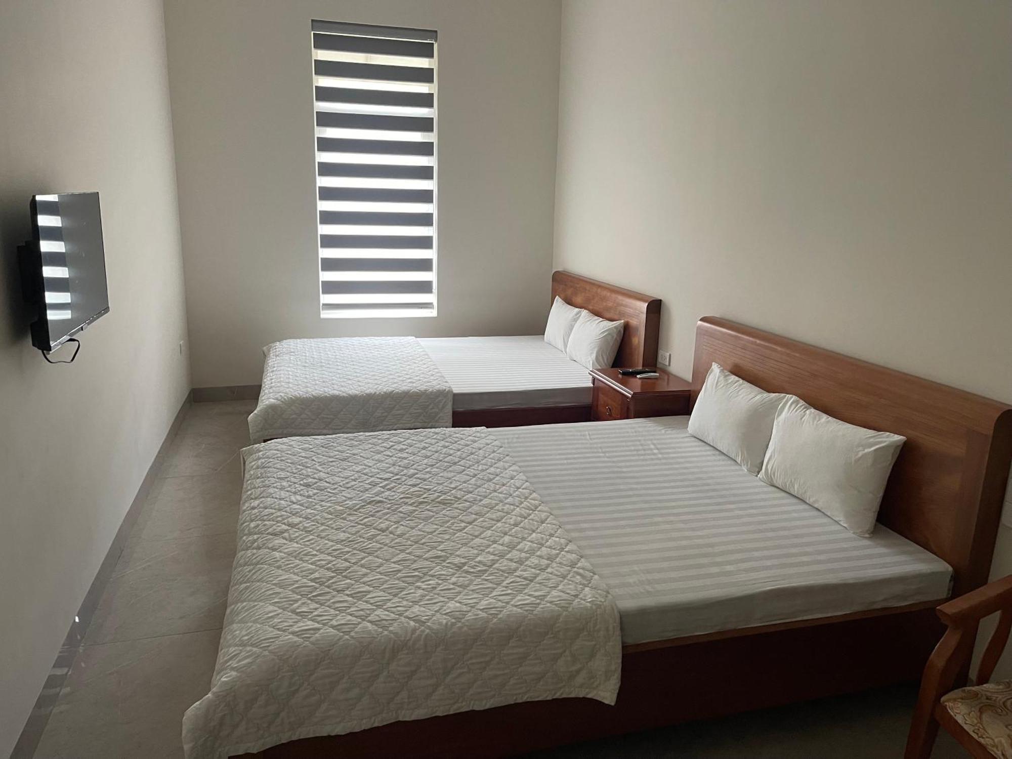Thien Binh Hotel Hòa Bình エクステリア 写真